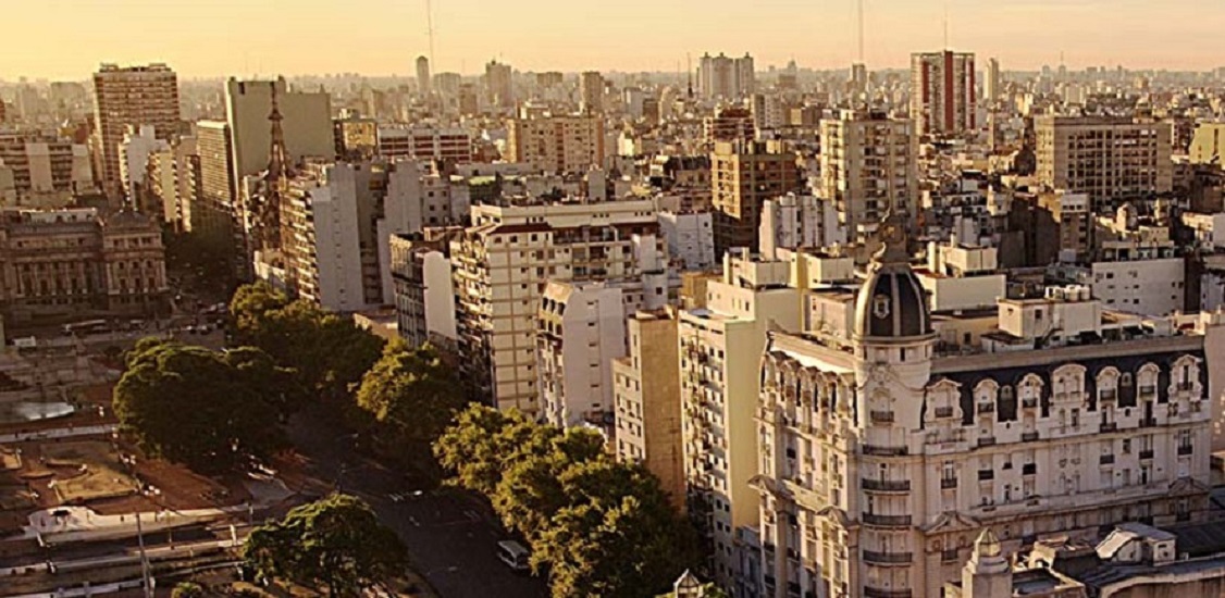 City skyline of San Andres featuring many tall buildings
